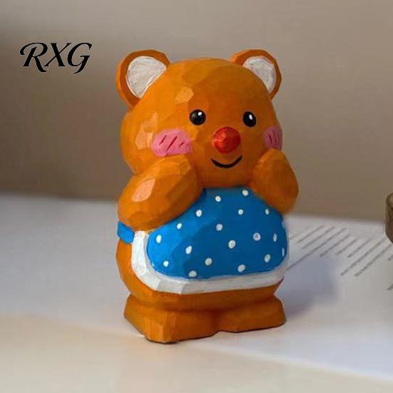 Unique Nature Wood Craft Hand-Carved Basswood Bear Ornament, Cute Apron Decorative Figurine, Car Interior Accessory Statue for Desktop Shelf And Home