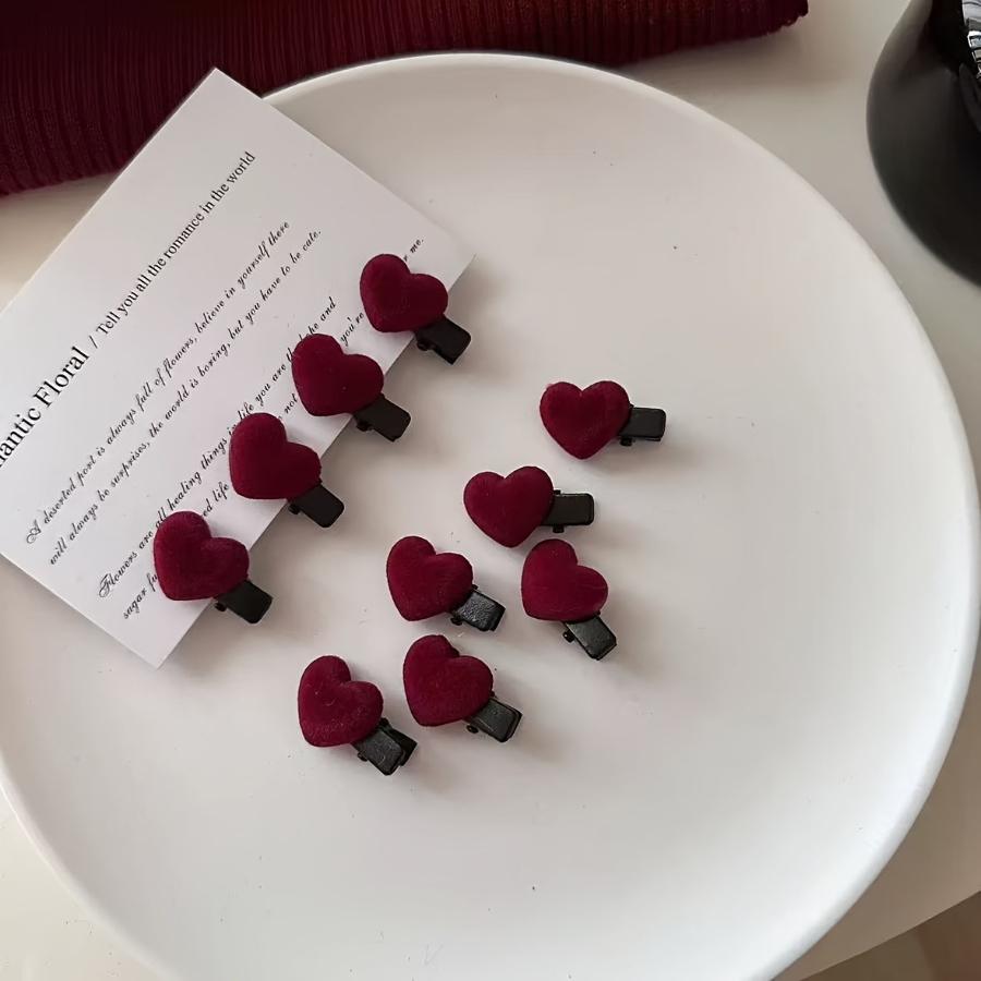 6pcs Velvet Heart Hair Clips, Women's Bangs and Flyaway Hair Clips, Delicate and Cute Small Hairpins for Braiding, Side Hair Clips