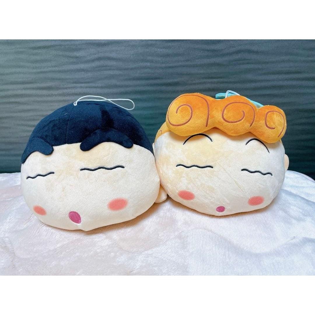 Crayon Shin-chan plush toy