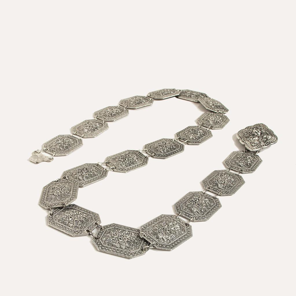 New Retro Women's Geometric Heavy Industry Engraving Ethnic Style Flowers Fashionable Metal Waist Chain