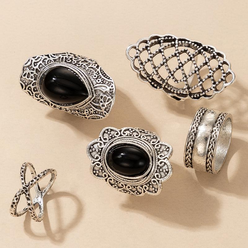 Set di anelli in pietra bianca intarsiata bohémien per donna, anelli con motivo floreale intagliato in metallo color argento vintage, gioielli alla moda – acquista a prezzi convenienti sul marketplace