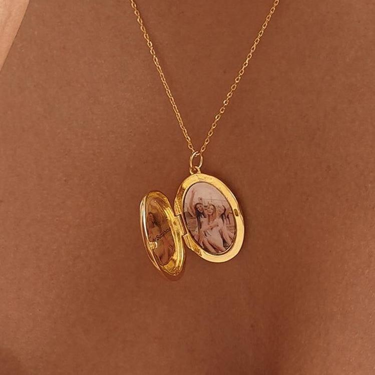 Fashion Customized Name Photo Pendant Necklace Personalized Gold Plated Necklace Valentine's Day Birthday Gift for Your Lover