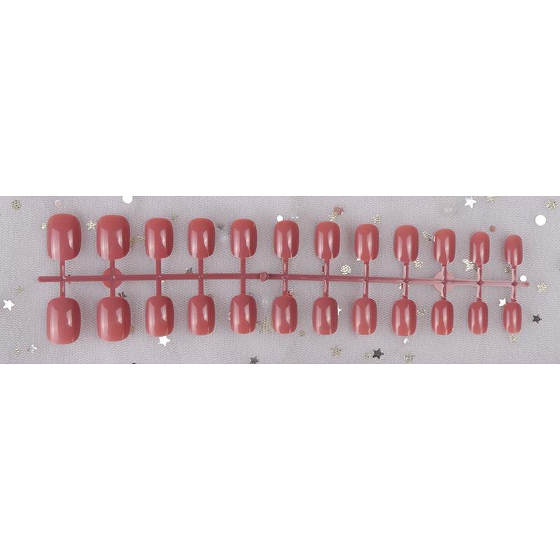 Kurzer runder Kopf Kleine Kinder Falsche Nägel Niedlicher und kleiner Nailart-Patch Ohne Versiegelungsstreifen Nagelstück Falscher Nagel Fertigprodukt