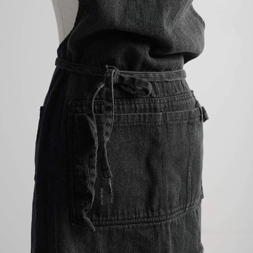 JOYAIYI Stylish Denim Apron, Cafe Apron, 100% Cotton Denim, Bib Cover, Neck Strap, Easy to Put On and Take Off, Perfect for Cooking Classes, Unisex, W