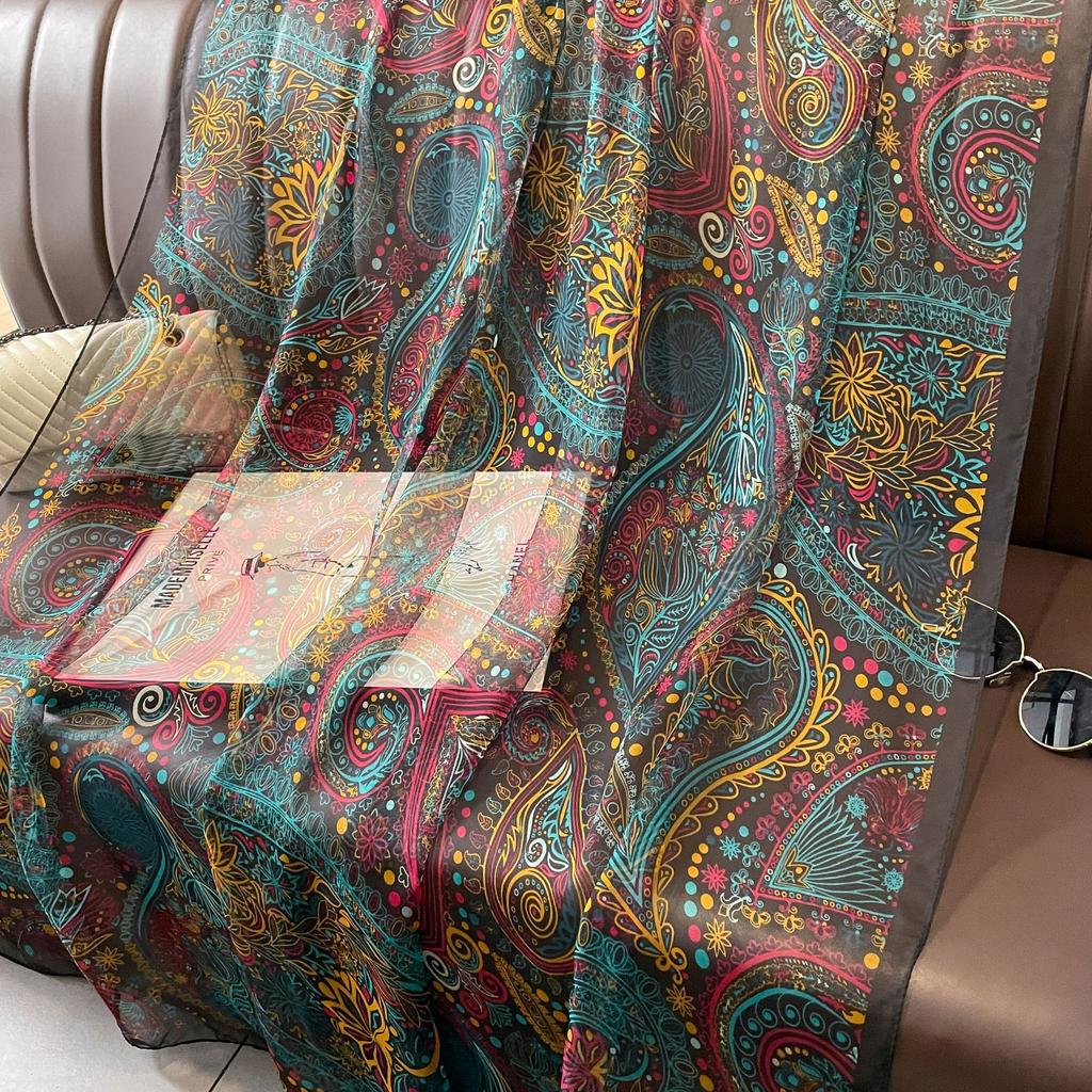 Elegant Windproof Imitation Silk Classic Paisley Print Scarf Shawl Women Head Wraps Casual Outdoor Travel Beach Towel