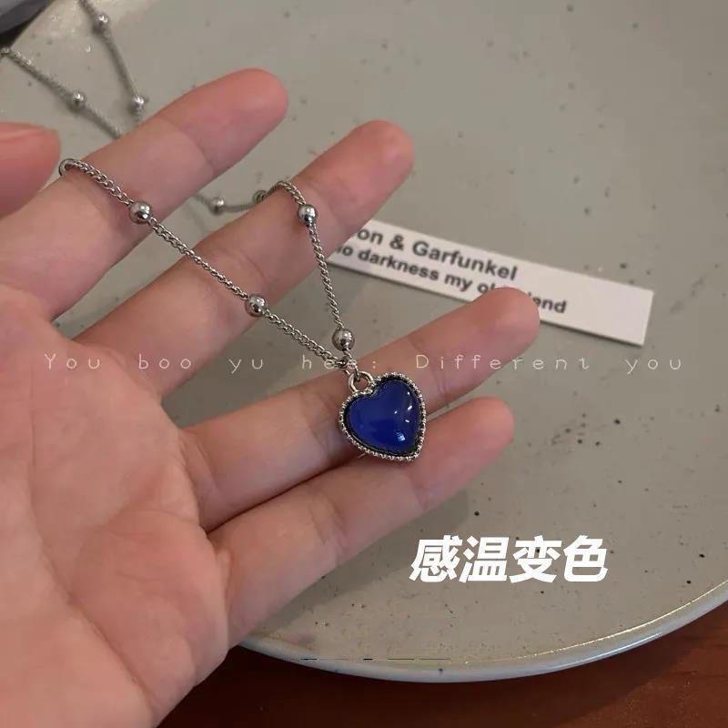 Temperature-changing color love necklace Women's ins style niche design trendy street auction collarbone chain necklace