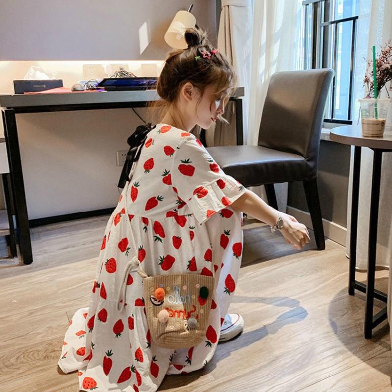 Korean Style Strawberry Maternity Mid-Sleeve Dress, Summer 2024: Loose, Stylish, Belly-Covering Dress for Expectant Mothers.