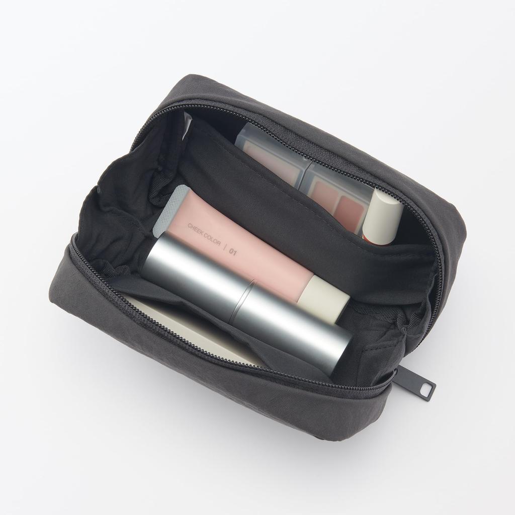 MUJI Wrinkle Nylon Dark Size 15 X 9 X 84473920 Wide-Opening Pouch, Gray, M, Approx. 4.5 Cm,