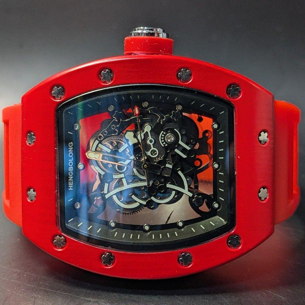Used New Watch Richard Mille Type Quartz Homage Watch Rubber Tonneau Red Red Luxury Luxury Sports