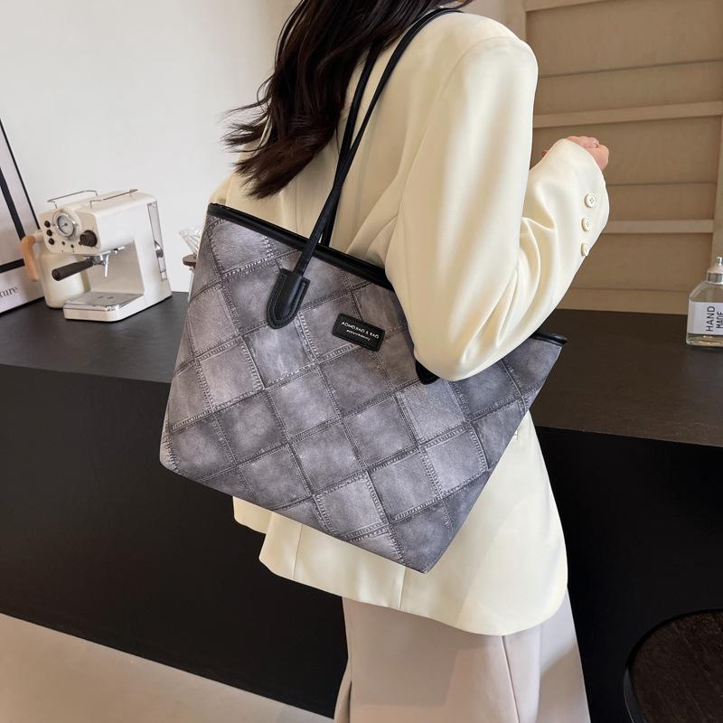 

Большая вместительная портативная сумка высокого класса, модная сумка через плечо, женская сумка, трендовая новинка 2024 года, сумка для поездок на работу через плечо