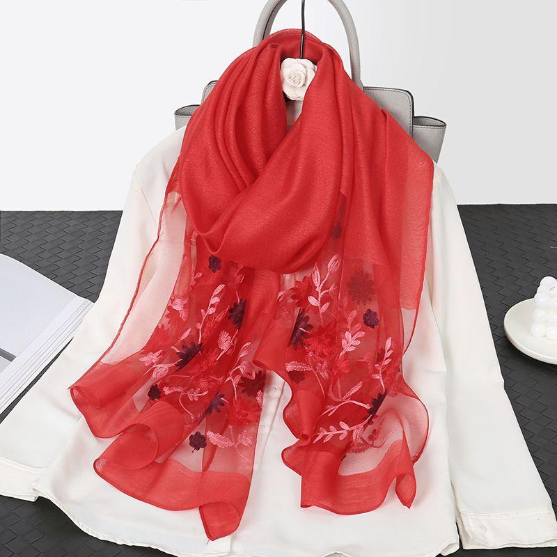 Eleganter Schal aus Seidenmischung mit Blumenstickereien – Atmungsaktives, sonnenschützendes und vielseitiges Tuch für stilvolle Wärme
