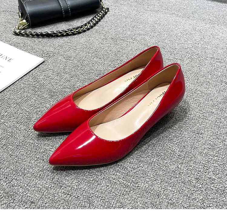 Fashion Women Low Small High Heels Shoes Brief Japanned Leather Pumps Big Size 41/42/43 Ladies Work Office Shoes Bridal Chaussures Femme