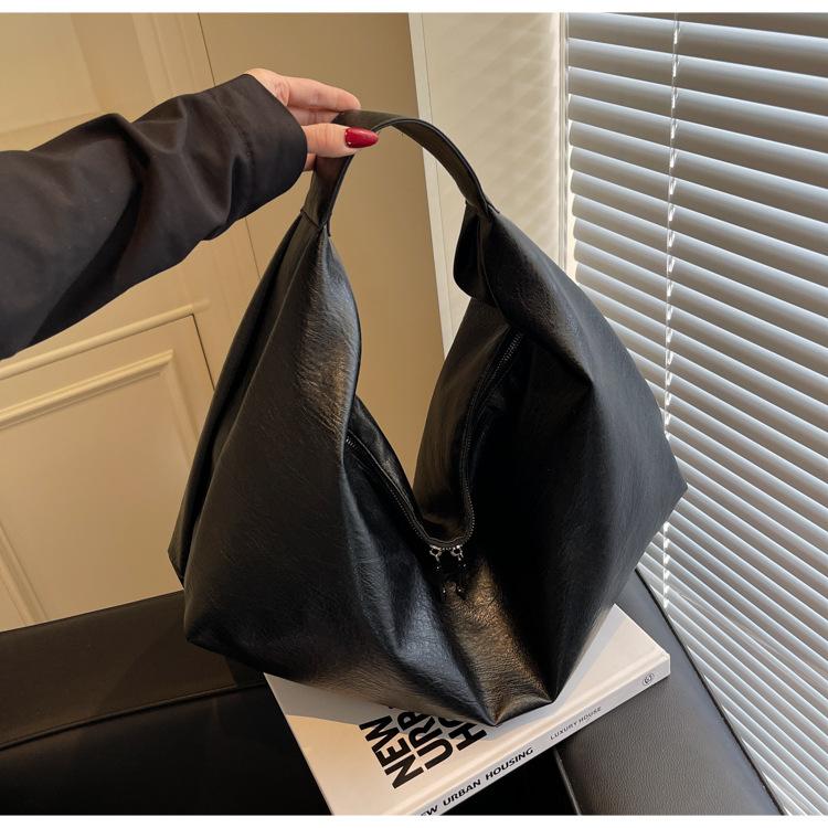 Simple and Stylish Urban Shoulder Bag Hand Bag