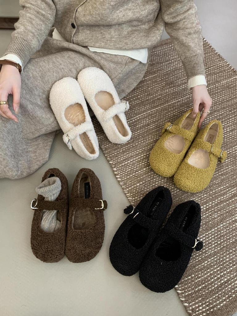 Foreign-feeling fluffy shoes for women to wear French new autumn and winter retro temperament flat-bottomed Mary Jane fluffy shoes