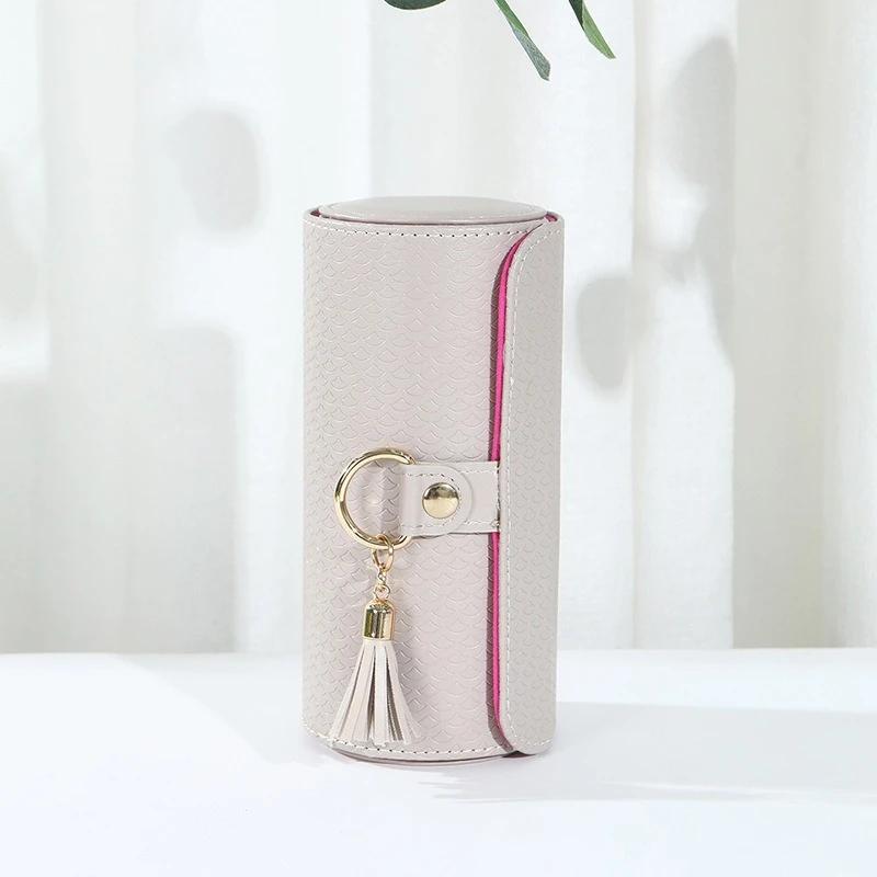 

Cylinder Travel Jewelry Organizer for Women Portable Travel Jewelry Case Small PU Leather Jewelry Box for Ring Earrings Necklace серый