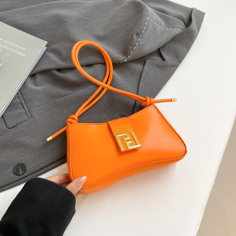 New fashionable solid color niche simple shoulder armpit bag women's handbag high texture messenger bag