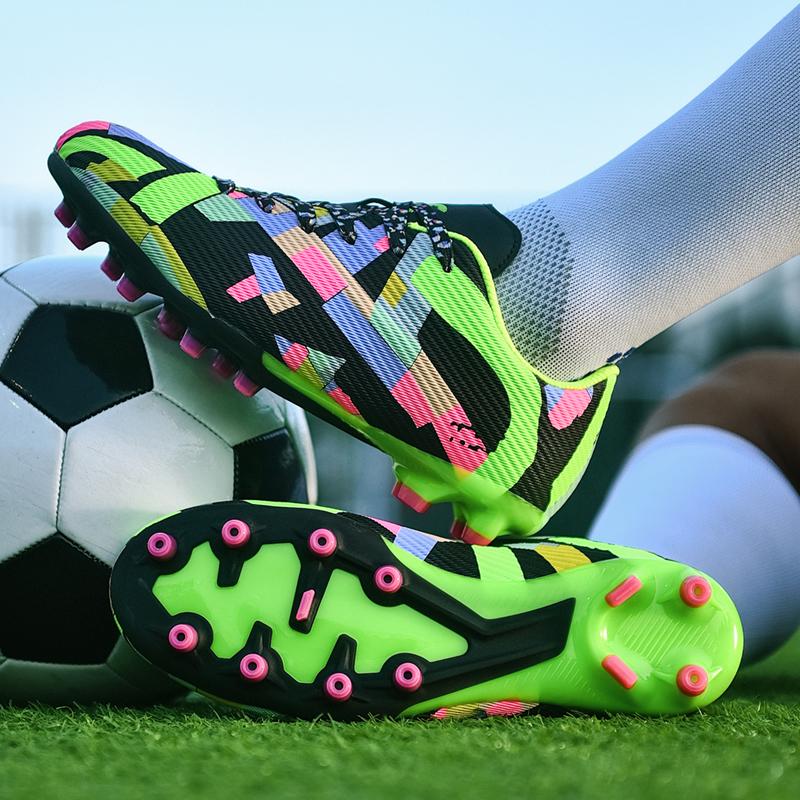 Men's Low-top Football Boots Large Size Long Nails PU Leather Boys Soccer Shoes Nailing Anti-slip Football Boots