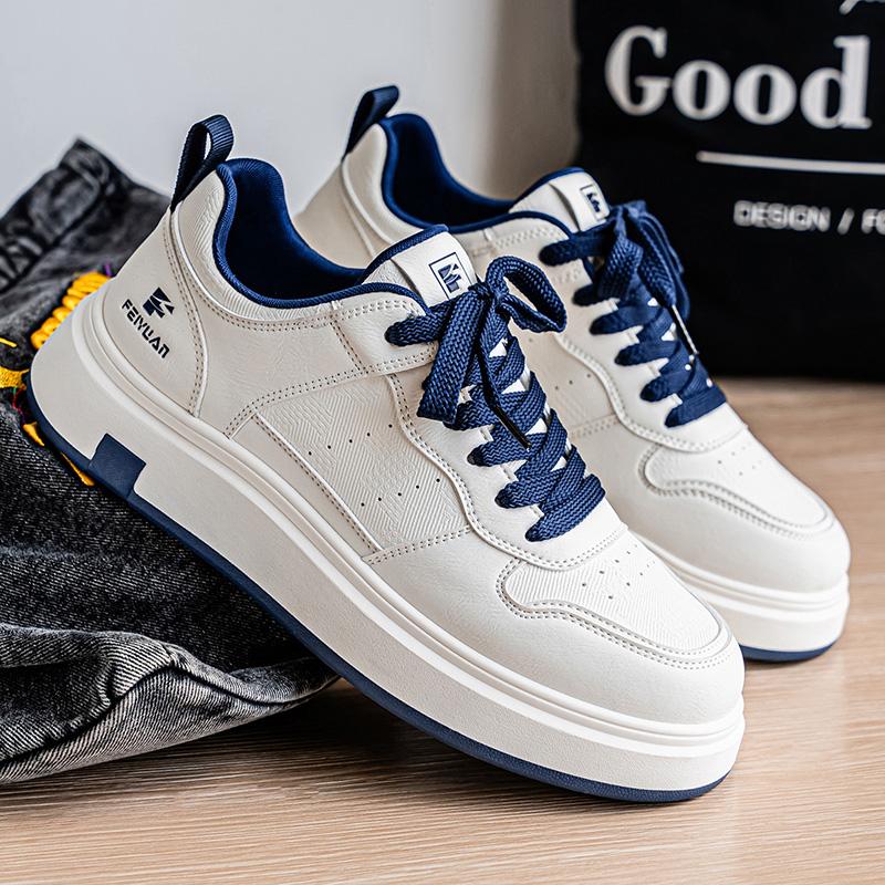 Men 's Casual Four Seasons Fashion Skateboarding Students Comfortable Sneakers Boys Trending Soft Sole Breathable Shoes