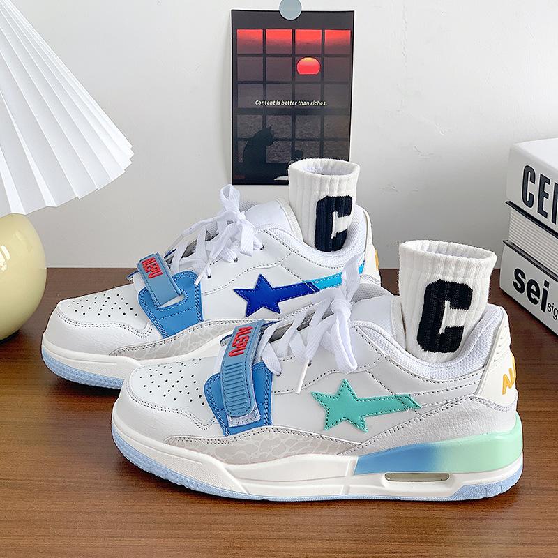 Board shoes women's 2 new autumn versatile sports leisure thick sole heightening air cushion white shoes children
