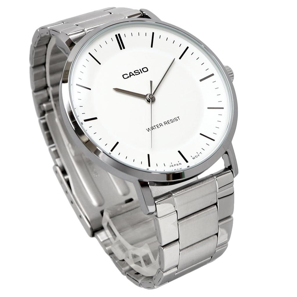 CASIO Standard Quartz Men’s Watch White Dial Metal Band MTP-VT04D-7E (Parallel Import)