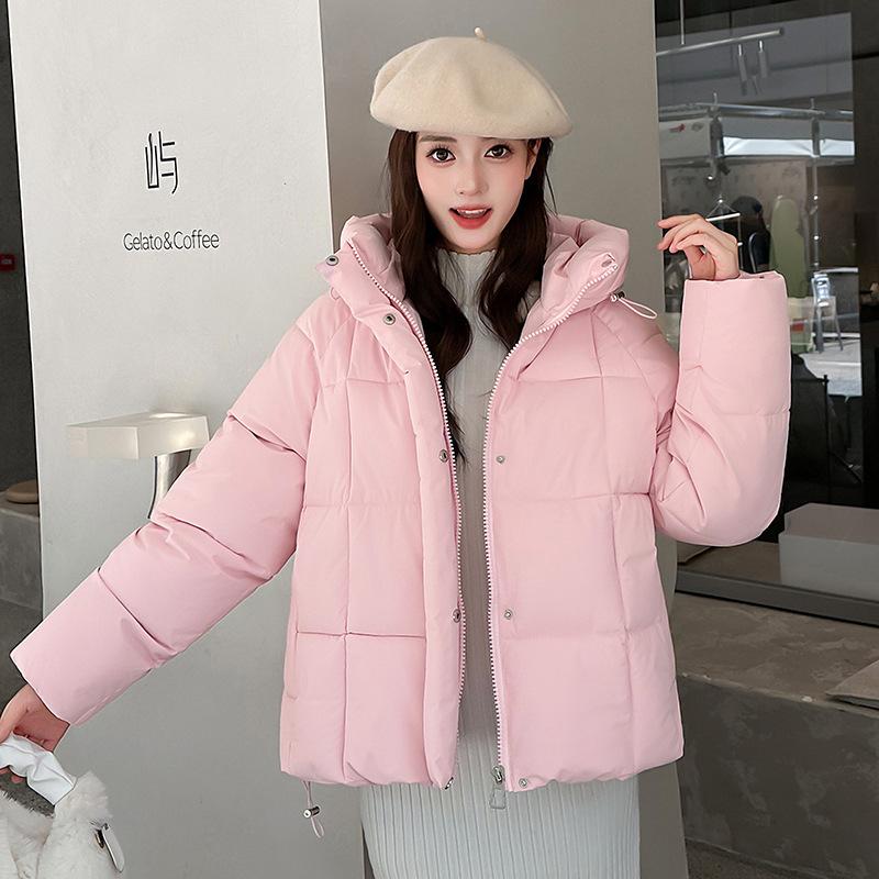 Winter new short down cotton-padded clothes, small warm cotton-padded clothes, cotton-padded jackets, fashionable thickened hooded jackets.