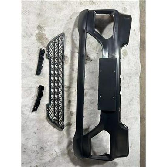 Compatible with Foton Front Bumper Assembly L053100000107