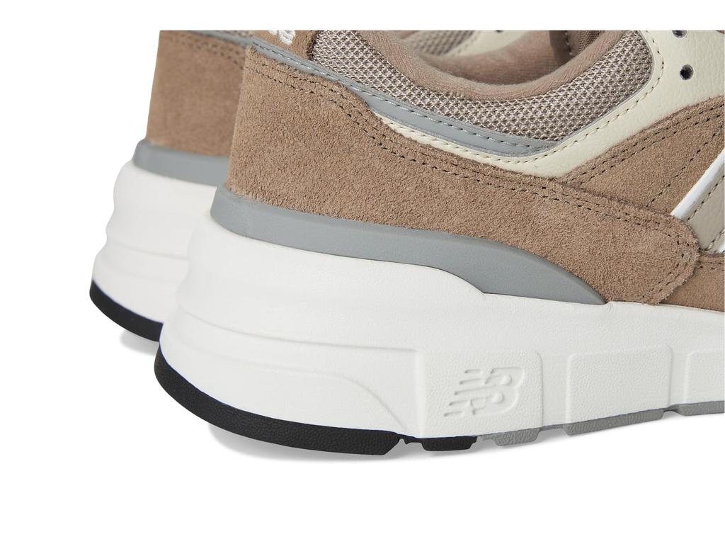 New Balance Unisex Adult 997r Size 12 Men Sneakers, Mushroom/Linen, Women/Size 10.5