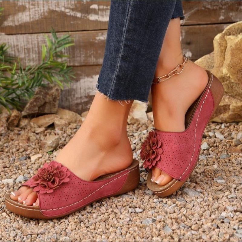 Letní sandály Dámská obuv Protiskluzová vycházková obuv Nazouvací obuv Žena na klínku Dámské sandály Party pantofle Žena Dámská obuv