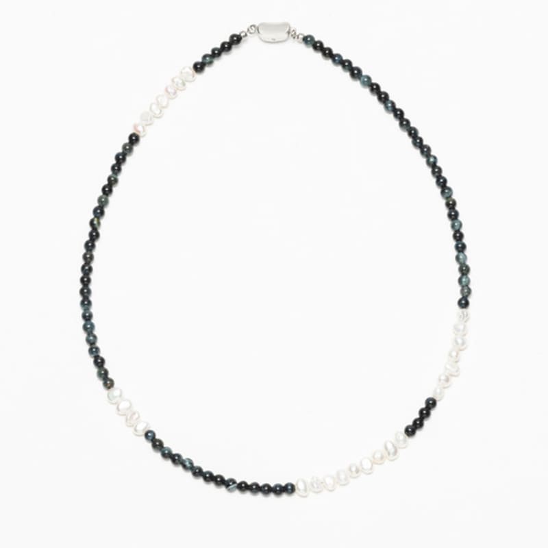 Sickfumedot Burnt Pearl Bean Necklace