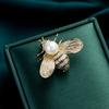Fashion Pearl Bee Brooches Rhinestone Flower Safety Pins for Women Shirt Dress Scarf Buckle Accessories Office Leisure Jewelry