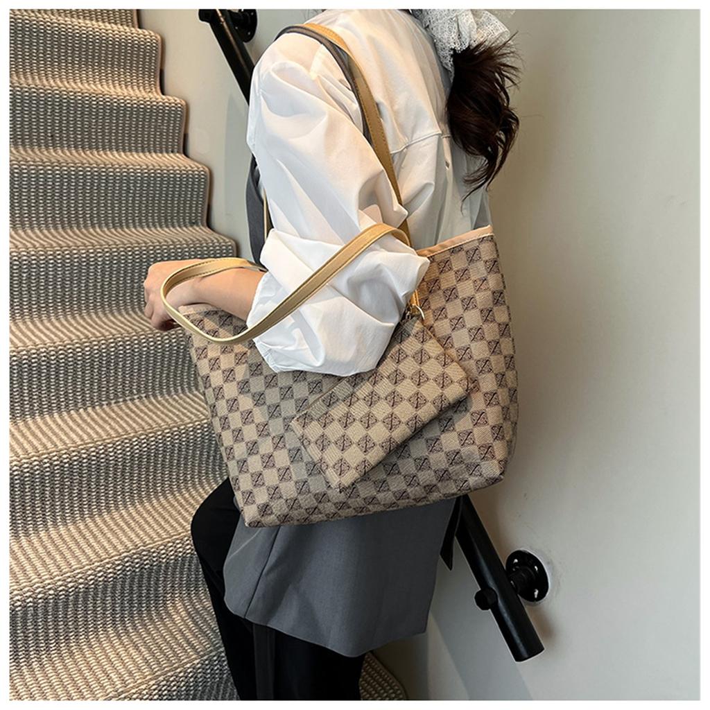 Printing Texture Small Hanging Bag Large Capacity Korean Version Of Casual Commuting Fashion Shoulder Handheld Tote Bag