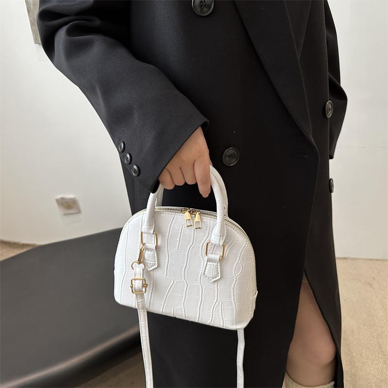 Fashionable Colorblock Shell Bag For Women Casual Street Style Handheld Tote