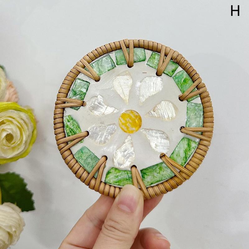Vine Woven Shell Coaster Southeast Asian Style Insulated Tea Cup Mat Tea Table Anti Scalding Hand Made Shell Mat Home Decoration