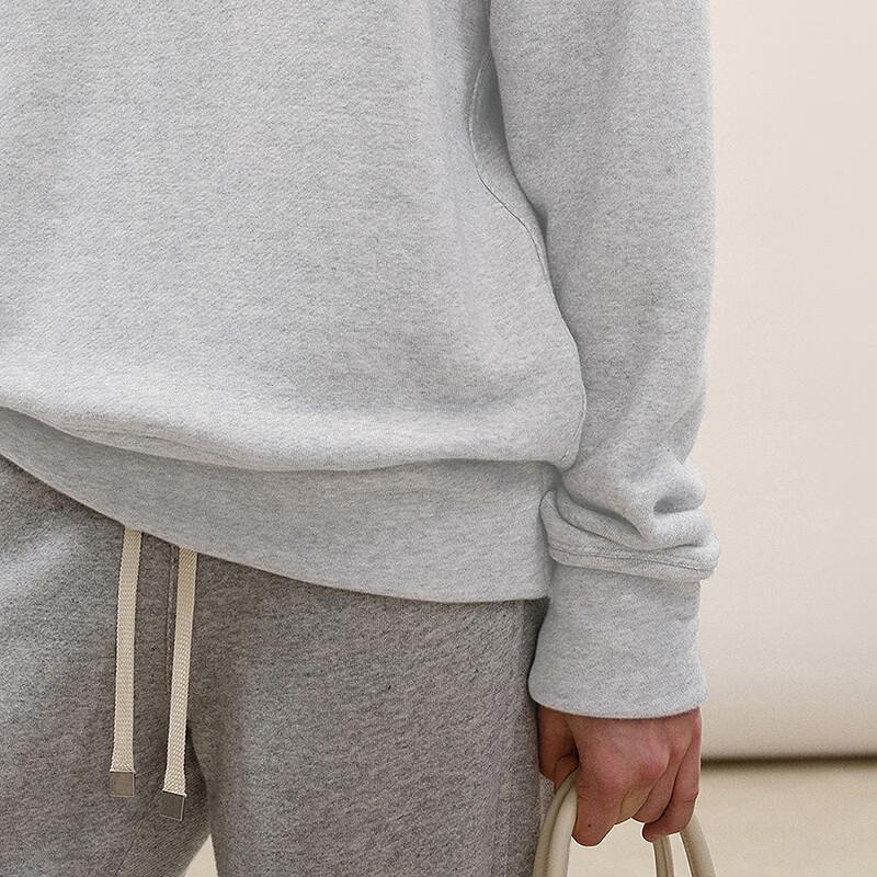 LESS 2026 Spring Round Neck Pullover Sweatshirt