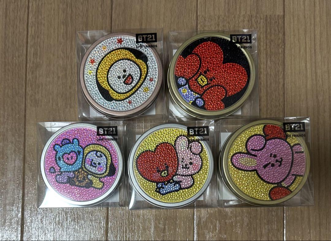 

[Б/У] Жестяная коробка BT21