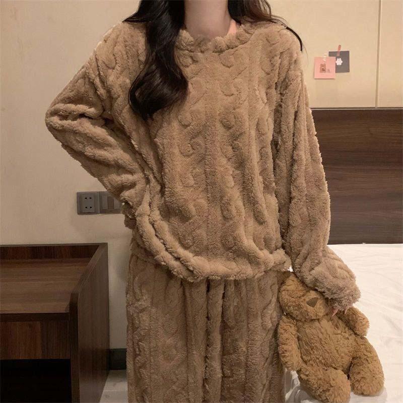 Женский осенний однотонный теплый утолщенный бархатный пижамный костюм — фото 17