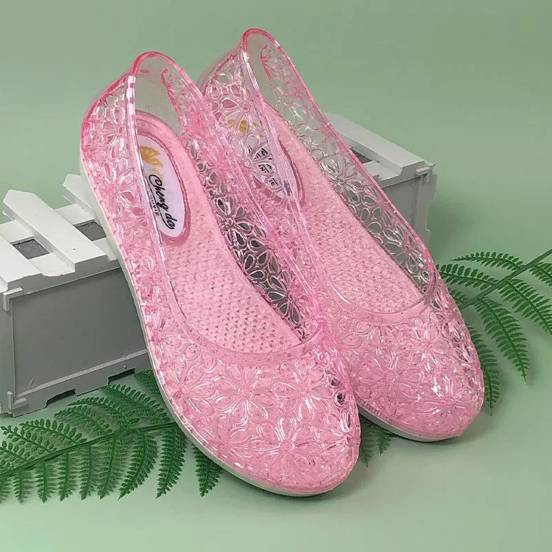 WTEMPO Women's Spring Summer Large Size Hollow-out Breathable Solid Color Flat Thick Heel Anti Slip Casual Shoes Single Shoes