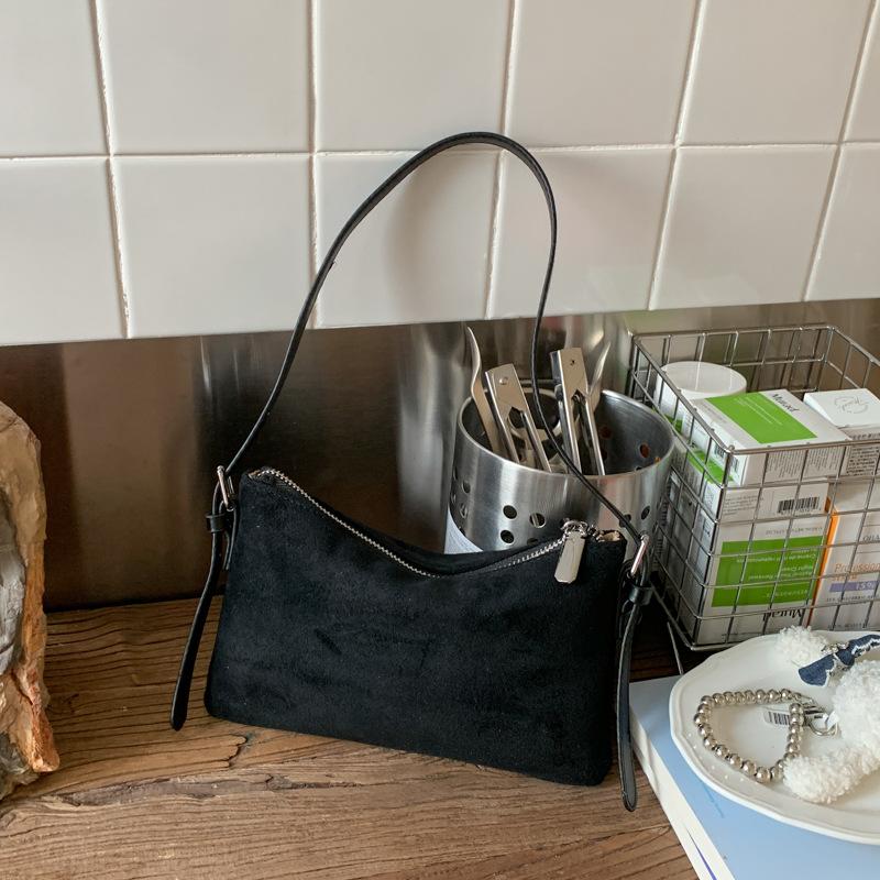 Leopard print underarm bag women's 2025 new autumn and winter French niche high-end messenger bag Spice girl shoulder small square bag