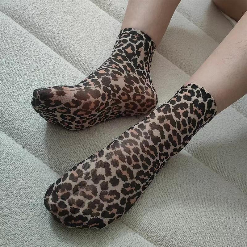 Chic Leopard Print Mesh Socks for Women - 1-Pack: Lightweight, Durable & Soft, Elevate Your Style & Comfort