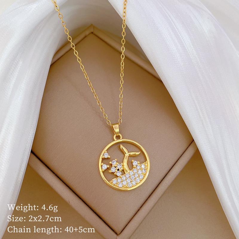 Fish Tail Splashes Light Luxury Temperament Gorgeous Full Diamond Necklace Women S Versatile Collarbone Chain Titanium Steel Chain