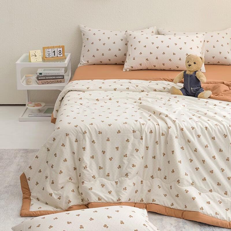 Belle Anna Playful Soybean Fiber Summer Quilt