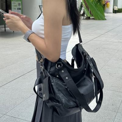 A Niche Design Motorcycle Bag Fashionable and Retro Versatile Single-shoulder Crossbody Tote Bag