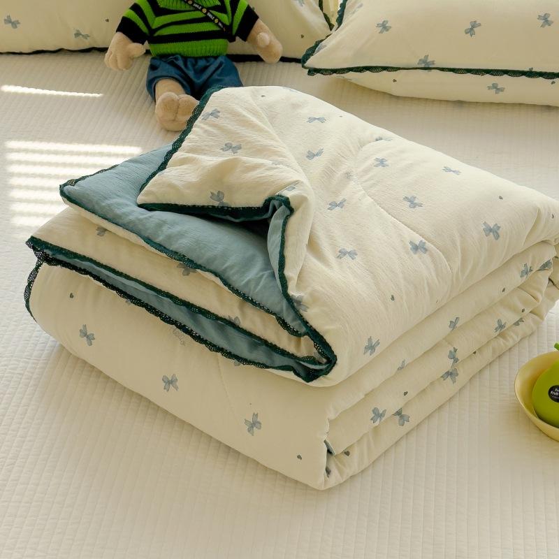 New Sweet Printed Air-Condition Blanket Soft Skin-Friendly Quilted Quilt Breathable Cooling Summer Comforter Queen King Beds