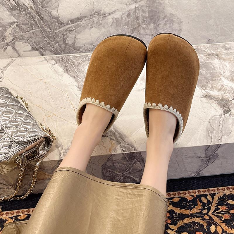 Modische einfarbige Baotou Boken Schuhe Damen Herbst 2025 neue dicksohlige erhöhende Halbpantoffeln vielseitige lässige Damenschuhe