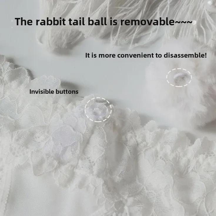 Měkké krajkové kalhotky s T-backem a odnímatelnou kožešinovou kuličkou