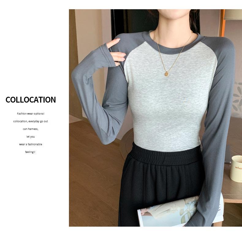 Women's Black and White Patchwork Long Sleeve Retro Slim Fit T-shirt, 2026 Spring/Autumn, Round Neck Base Layer.