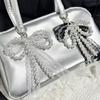 Chaveiro Elegante de Pérolas Imitadas com Contas em Forma de Laço, Ornamento de Bolsa, Nó Borboleta, Joias para Bolsas e Acessórios