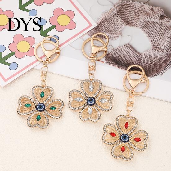 Keychain Pendant Rhinestones Inlaid Four-Leaf Clover Design Key Four Leaf Chain with Anti-Oxidation Lobster Clasp Decorative Backpacks Accessory Wear