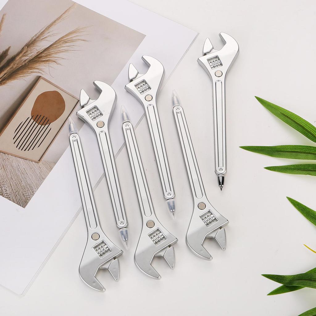 Magnet Creative Student Pen: Wrench Design, Large Capacity, Funny, for Primary & Secondary Students