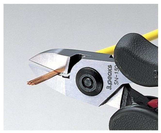 Precision Nippers 130mm 3.peaks SN-130